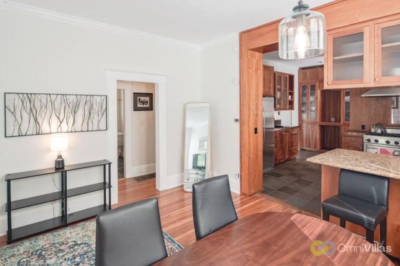 Charming 3br - Heart Of Appartement